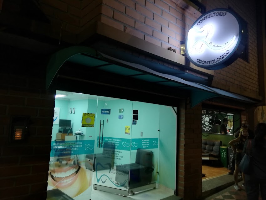 Consultorio odontológico Dr Anderson Echeverry