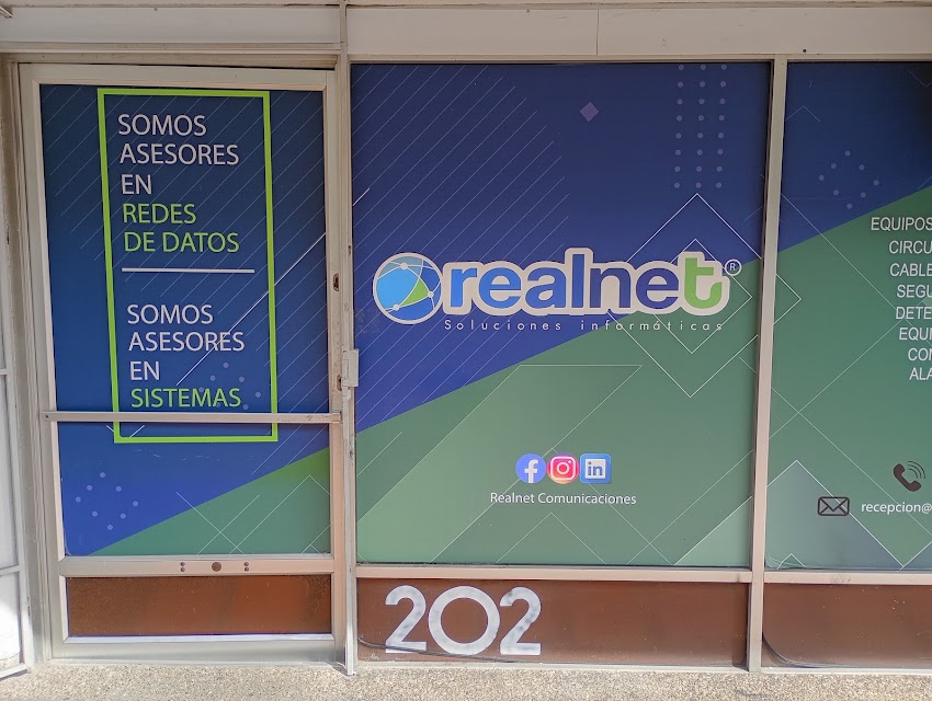 Realnet / software empresarial / odoo / infraestructura tecnológica /