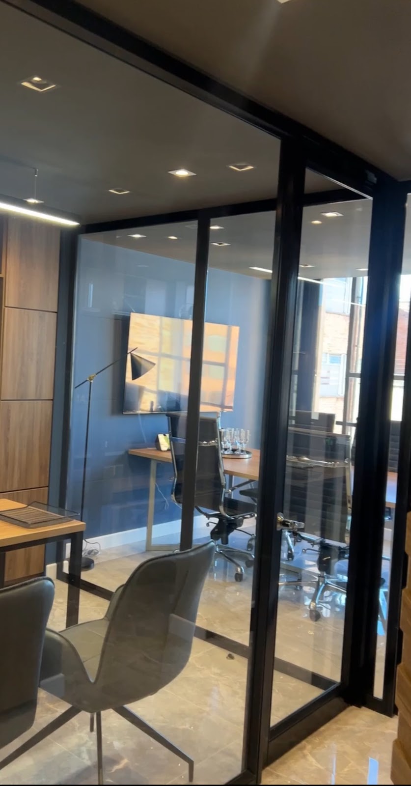 Lozano & Cardenas Abogados y Consultores
