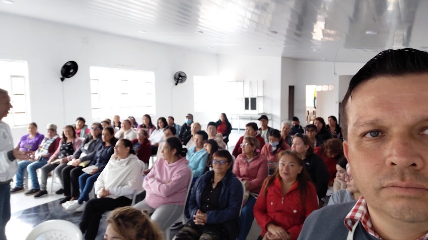 Walfredo Gamez Consultor ǀ Marketing ǀ Ventas ǀ LinkedIn ǀ Servicio al Cliente