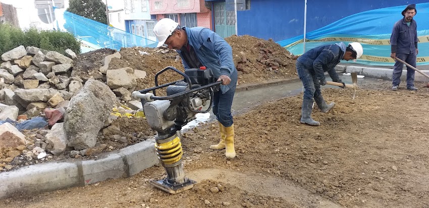 Construcción y Consultoría