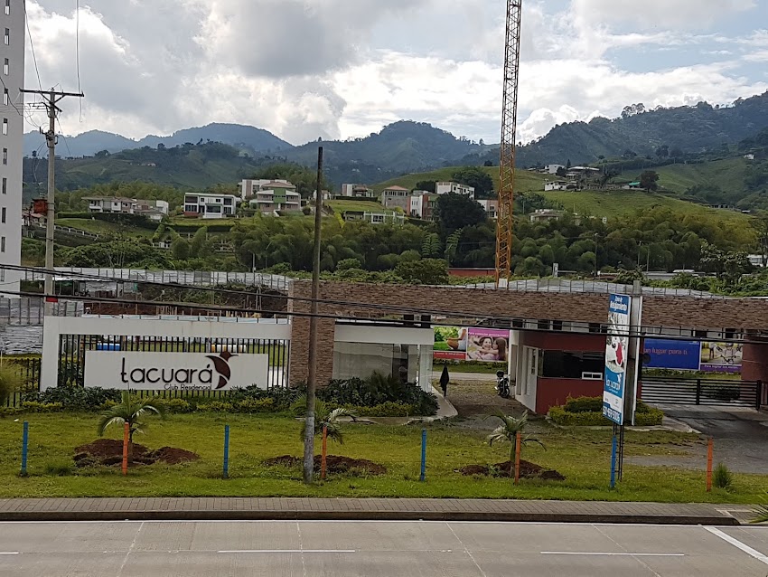 Club Residencial Tacuara Apartamentos y Casas en Dosquebradas