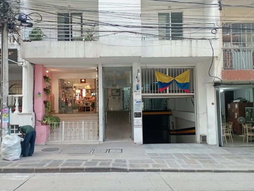 Plenamente, Centro de Especialista