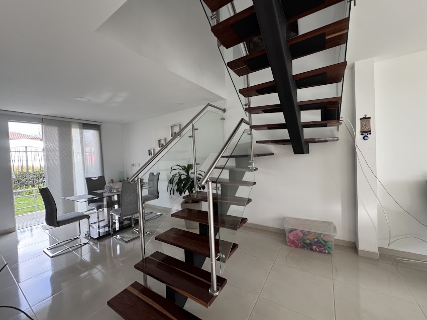 La Torre de Inversiones Inmobiliaria – Armenia Quindio